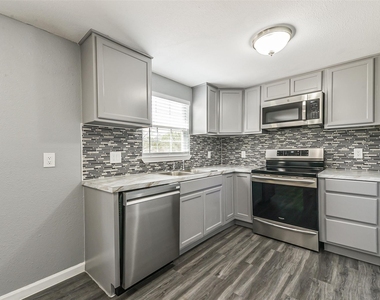 13252 Kanak Street - Photo Thumbnail 19