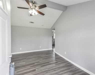 13252 Kanak Street - Photo Thumbnail 24