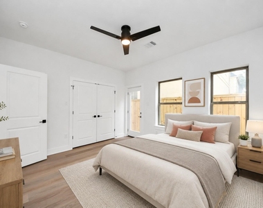 5630 Dolores Street - Photo Thumbnail 6