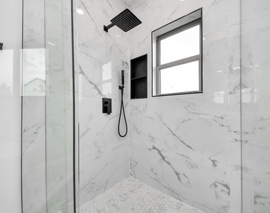 5630 Dolores Street - Photo Thumbnail 22