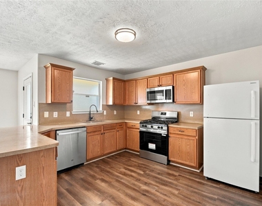 4610 Parkstone Bend Court - Photo Thumbnail 12