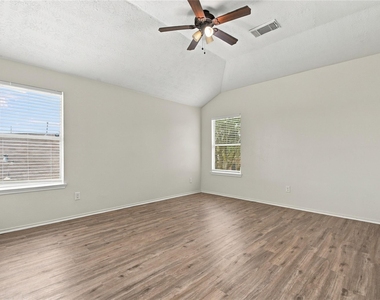 4610 Parkstone Bend Court - Photo Thumbnail 19