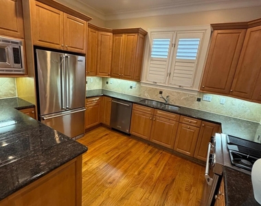 1523 Haddon Street - Photo Thumbnail 6