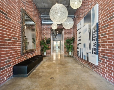 1111 Studewood Street - Photo Thumbnail 34