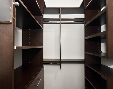 1111 Studewood Street - Photo Thumbnail 28