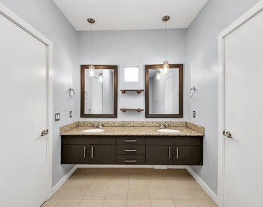1112 Columbus Street - Photo Thumbnail 27