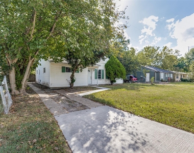 302 14th Street N - Photo Thumbnail 21