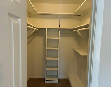 3400 Timmons Lane - Photo Thumbnail 20