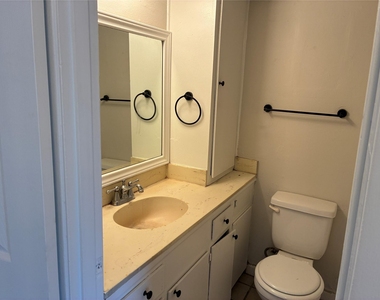 3400 Timmons Lane - Photo Thumbnail 21
