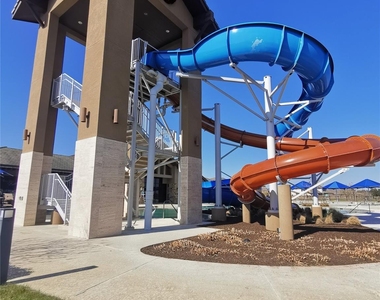 29202 Vernon Forest Court - Photo Thumbnail 31