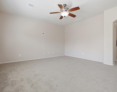 21307 Drifting Oaks Drive - Photo Thumbnail 10