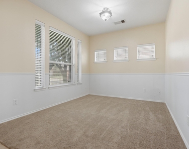 21307 Drifting Oaks Drive - Photo Thumbnail 4