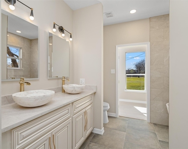 4656 N Teague Street - Photo Thumbnail 30