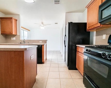 20919 Clay Landing Lane - Photo Thumbnail 10