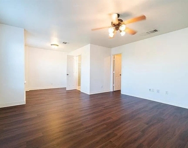 20919 Clay Landing Lane - Photo Thumbnail 19
