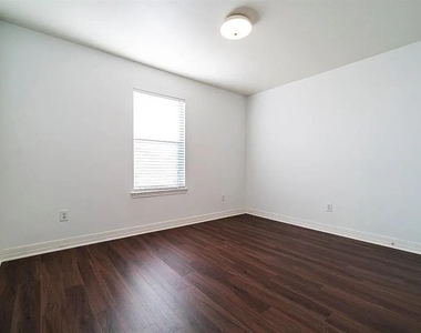 20919 Clay Landing Lane - Photo Thumbnail 24