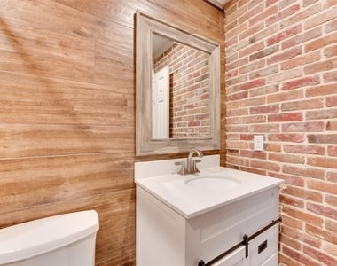 17 Pine Way - Photo Thumbnail 12