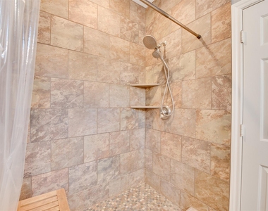17 Pine Way - Photo Thumbnail 9