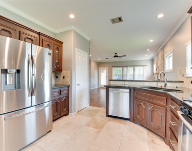 17 Pine Way - Photo Thumbnail 4
