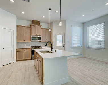 4950 Carranza Court - Photo Thumbnail 16