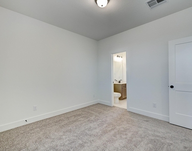 4950 Carranza Court - Photo Thumbnail 29