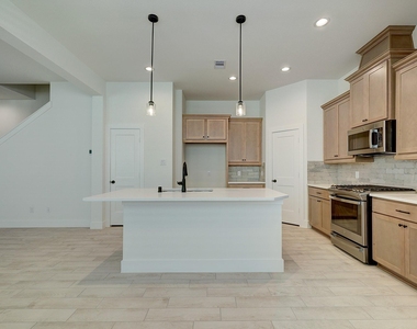 4950 Carranza Court - Photo Thumbnail 13