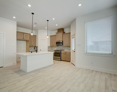 4950 Carranza Court - Photo Thumbnail 11
