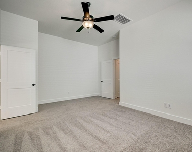 4950 Carranza Court - Photo Thumbnail 41