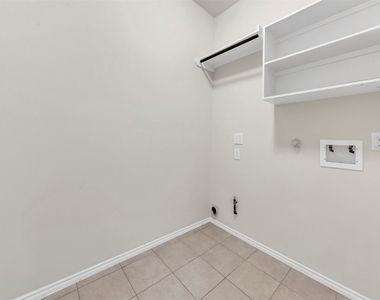 12014 Rockridge Falls Drive - Photo Thumbnail 20