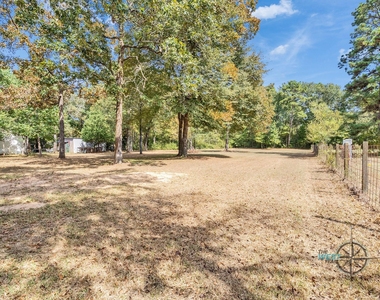 9654 Creek Vista Lane - Photo Thumbnail 17