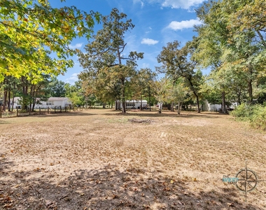 9654 Creek Vista Lane - Photo Thumbnail 21