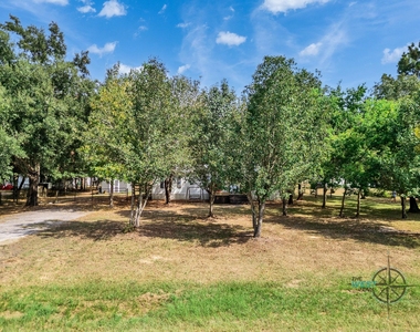 9654 Creek Vista Lane - Photo Thumbnail 2