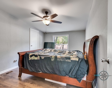 9654 Creek Vista Lane - Photo Thumbnail 38