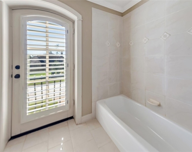 24918 Fort Augusta Drive - Photo Thumbnail 9