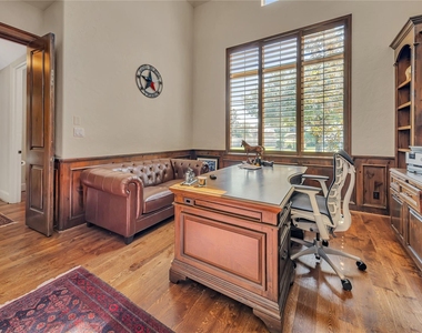 24918 Fort Augusta Drive - Photo Thumbnail 24