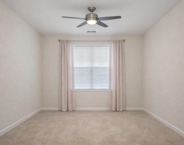 3311 Passage Lane - Photo Thumbnail 4
