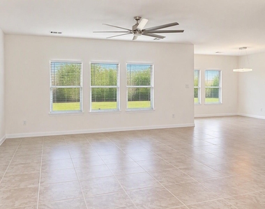 3311 Passage Lane - Photo Thumbnail 3