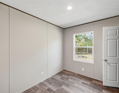 38894 West Drive - Photo Thumbnail 11