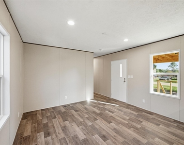 38894 West Drive - Photo Thumbnail 3