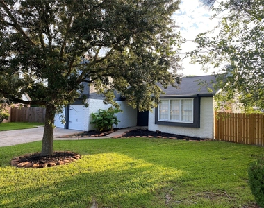 15907 Inwood Lane - Photo Thumbnail 1