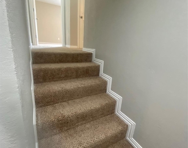 15907 Inwood Lane - Photo Thumbnail 14