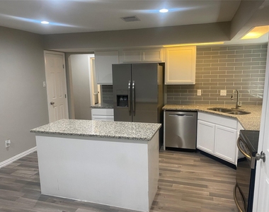 15907 Inwood Lane - Photo Thumbnail 9