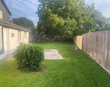 15907 Inwood Lane - Photo Thumbnail 25