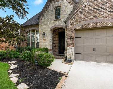 2911 Helding Park Court - Photo Thumbnail 3