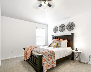 2911 Helding Park Court - Photo Thumbnail 31
