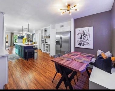 5711 Hardy Street - Photo Thumbnail 4