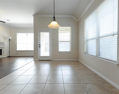 17230 Lowell Lake Lane - Photo Thumbnail 9