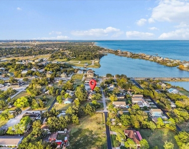 1005 Bryan Avenue - Photo Thumbnail 24