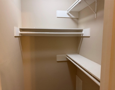 3618 Stanford Street - Photo Thumbnail 9