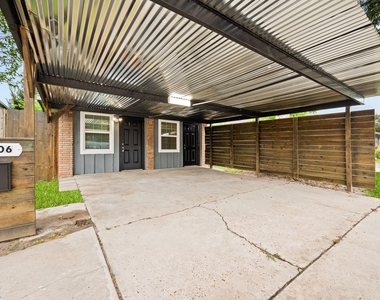 4916 Yale Street - Photo Thumbnail 3